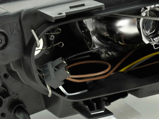 Scheinwerfer Audi A4 Typ B5 95-99 schwarz Scheinwerfer Audi A4 Typ B5 95-99 schwarz